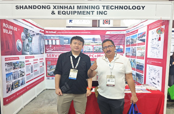 xinhai-booth-at-the-mexico-exhibition-5.jpg