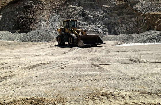 03-dam-foundation-fill.jpg