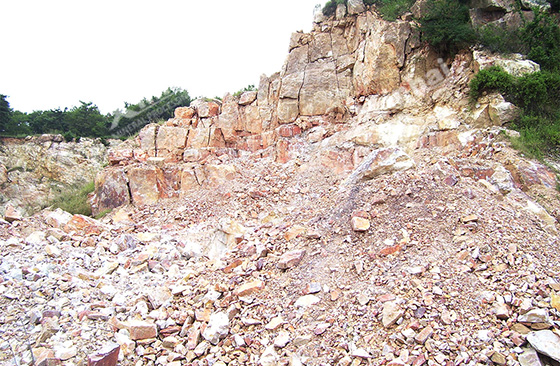 quartz-mining-process