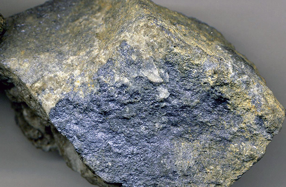 molybdenum ore mineral