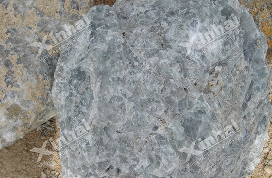 fluorite ore 