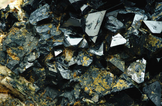 magnetite-image.jpg
