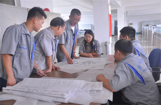 mining-engineering-design-team.JPG