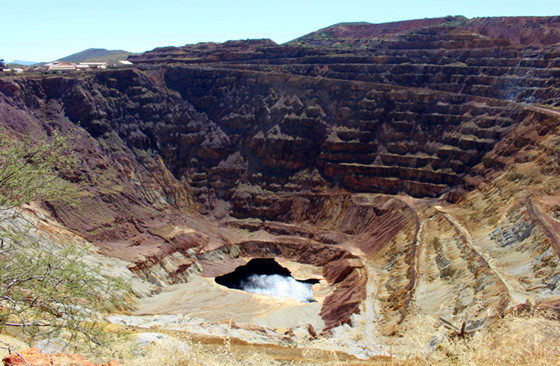 vms-polymetallic-deposit.jpg vms-polymetallic-deposit.jpg